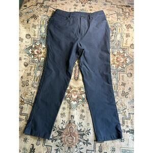 Lululemon ABC Classic Fit 5 Pocket Pants Men's Shale Blue Utilitec Size 31
